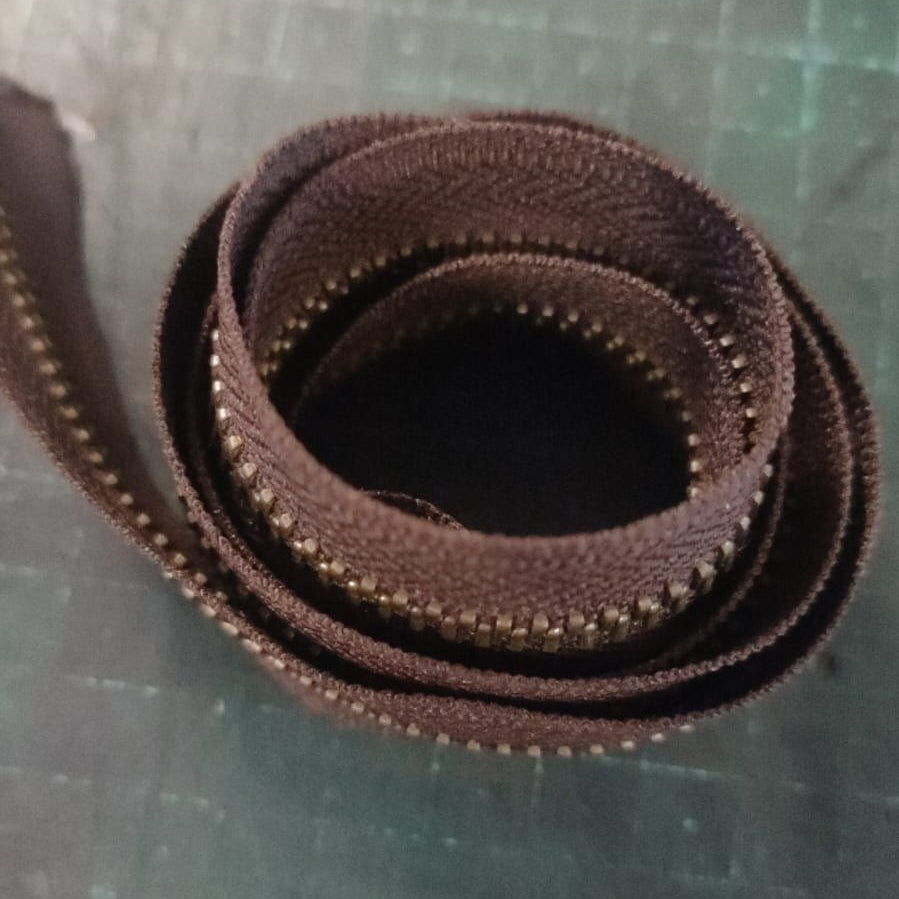 YKK Type 5 Brown Zip - Antique Brass 0.5 meters