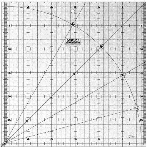 Metric Quilt Ruler - 30cm x 30cm - Metric Grid